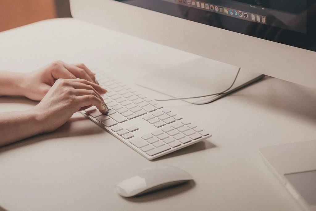 Comprendre l&rsquo;impact de l&rsquo;intelligence artificielle sur les services B2B